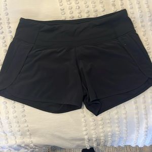 Lululemon black speed-ups. 2.5”